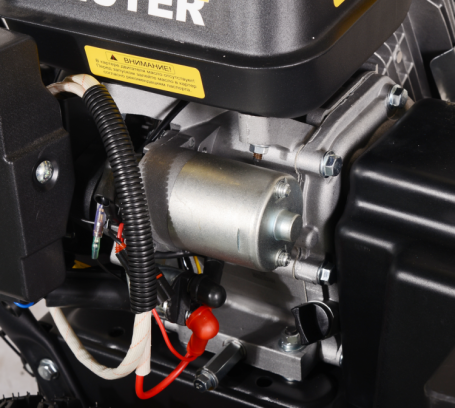 Снегоуборщик бензиновый Huter SGC 4800B