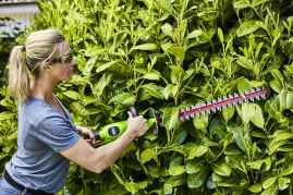 Кусторез аккумуляторный Greenworks Арт. 2206507 , 60V, 66 см, бесщеточный, без АКБ и ЗУ