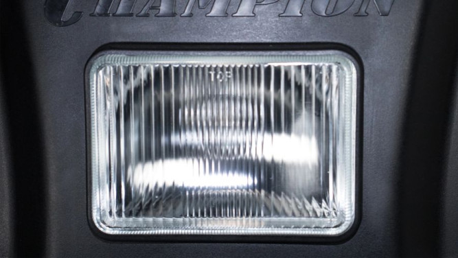 Снегоуборщик Champion ST762E