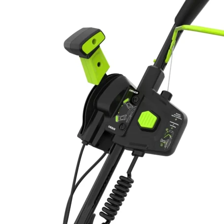 Снегоуборщик аккумуляторный Greenworks 82SN22, 82V, 56 см, бесщеточный, c 1хАКБ 5Ач и ЗУ