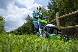 Газонокосилка бензиновая для мульчирования VIKING MB 2.2 R 63570113402 старая модель