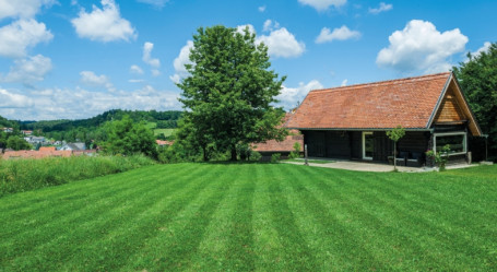 Газонокосилка бензиновая для мульчирования VIKING MB 2.2 R 63570113402 старая модель