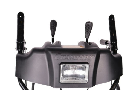 Снегоуборщик Champion ST861E