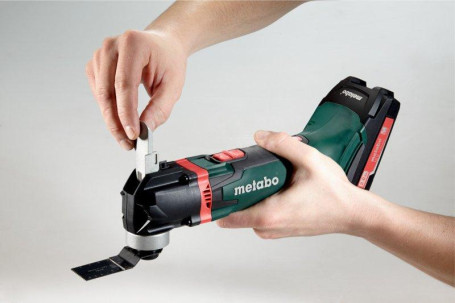 Аккумуляторный универсальный инструмент Metabo MT 18 LTX Compact 613021650