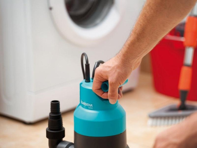 Насос дренажный для чистой воды GARDENA  6000 Classic 01777