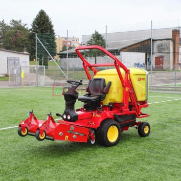 Машина для уборки травы на спортплощадках Gianni Ferrari PGS 230 Synthetic 23 л.с.