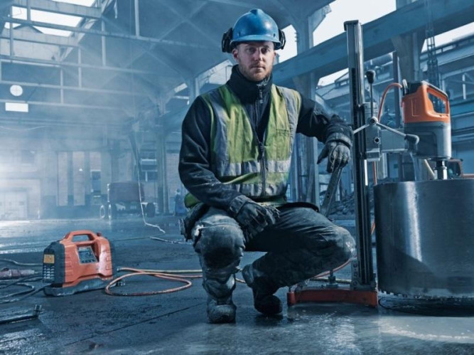 Стойка HUSQVARNA DS 900 9673016-01