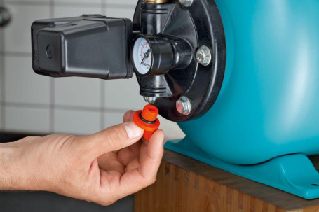 Станция бытового водоснабжения GARDENA 3000 Classic 01751