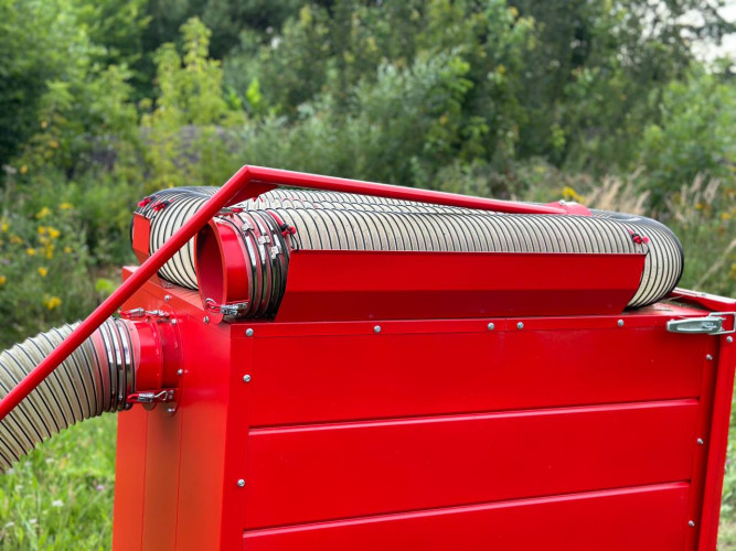 Пылесос садовый прицепной Zimani GVCT1000 (Россия)