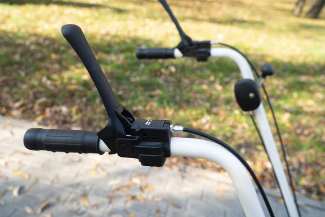 Подметально-уборочная машина TIELBUERGER TK17 (двигатель Briggs&amp;amp;Stratton 575 EX )