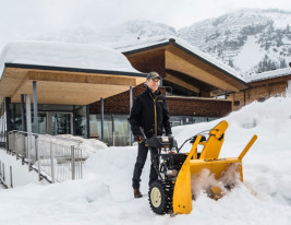 Снегоуборщик бензиновый Cub Cadet 528 HD SWE