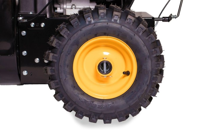 Снегоуборщик Champion ST1170E в Екатеринбурге