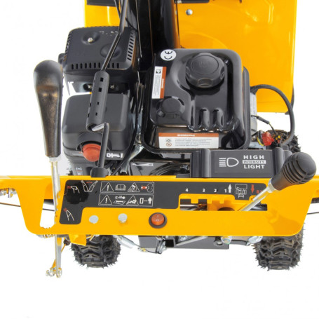 Бензиновая снегоуборочная машина DENZEL SB 650 E