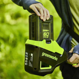 Кусторез штанговый аккумуляторный Greenworks Арт. 2301107, 60 В, 51 см, бесщеточный, без АКБ и ЗУ