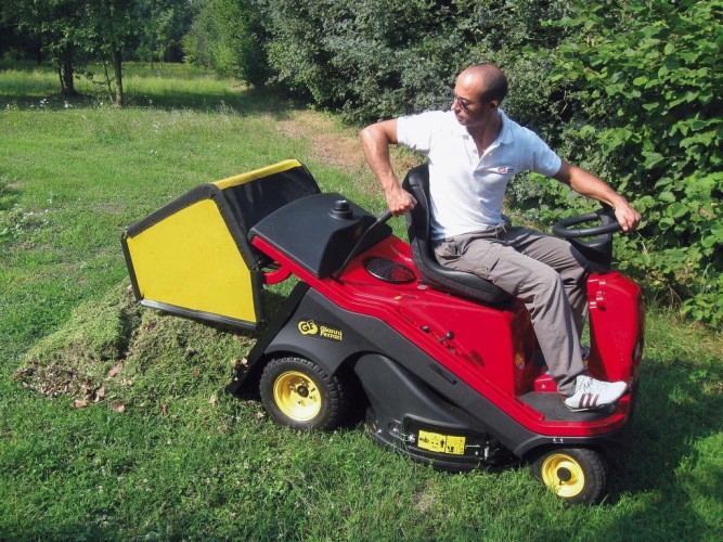 Райдер Gianni Ferrari GTM 155 15,5 л.с.