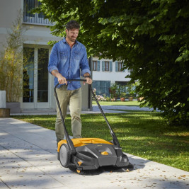 Механическая подметальная машина Stiga SWP 577