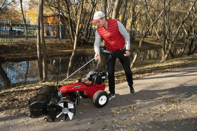 Подметально-уборочная машина TIELBUERGER TK18 (двигатель Honda GCV160)