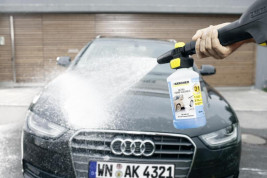 Автомобильный шампунь Ultra Foam Cleaner для бесконтактной мойки, 1л Karcher 6.295-744.0
