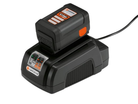 Универсальное зарядное устройство для всех типов аккумуляторов GARDENA 08831-20.000.00