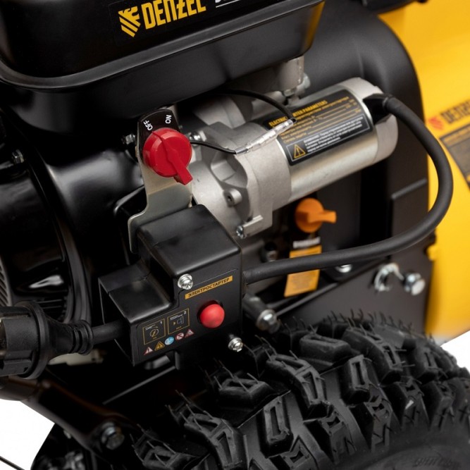 Бензиновая снегоуборочная машина DENZEL SB 560 LP