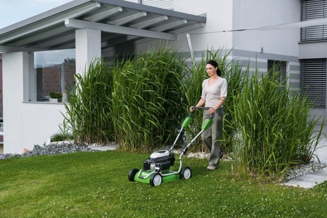 Газонокосилка бензиновая для мульчирования VIKING MB 2.2 R 63570113402