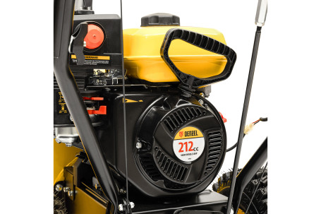 Бензиновая снегоуборочная машина DENZEL SBM 610