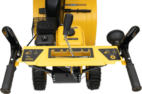 Бензиновая снегоуборочная машина DENZEL SBM 610