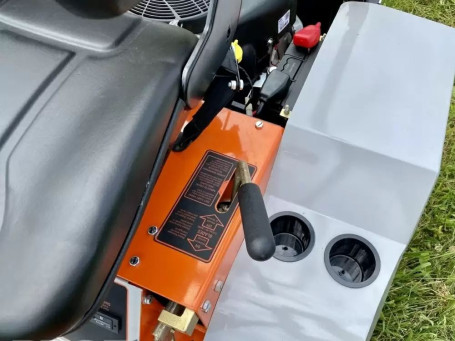 Садовый райдер ZimAni XT5 127