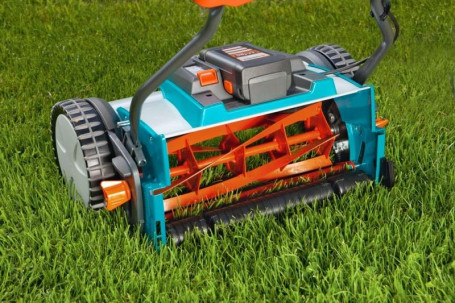 Газонокосилка барабанная аккумуляторная GARDENA 380Li 04025