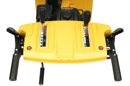 Бензиновая снегоуборочная машина DENZEL SBM 610S PRO