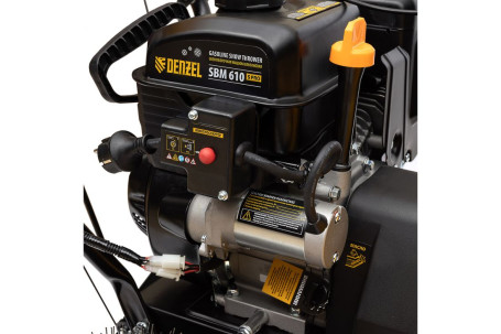 Бензиновая снегоуборочная машина DENZEL SBM 610S PRO