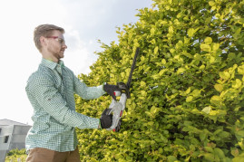 Аккумуляторный кусторез AL-KO HT 2000 (с аккумулятором)