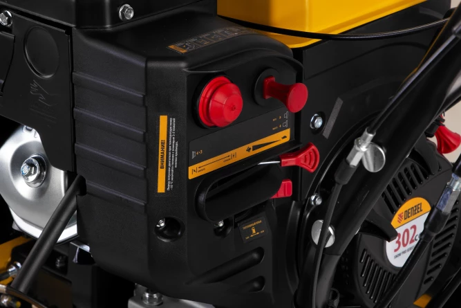 Бензиновая снегоуборочная машина DENZEL SBL 711D PRO