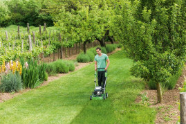 Газонокосилка бензиновая для мульчирования VIKING MB 4.0 RT 63830113410