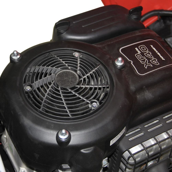 Садовый мини-трактор EVOline TRG 96 CH