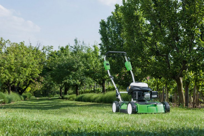 Газонокосилка бензиновая для мульчирования VIKING MB 4.1 RTP 63830113421