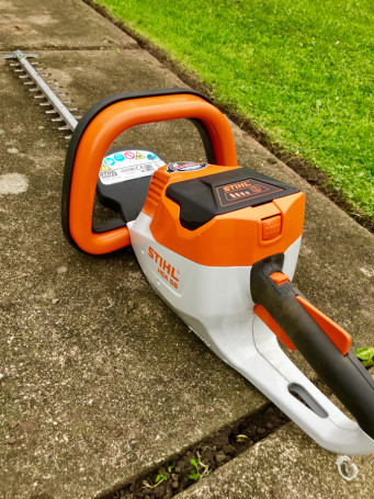 Мотоножницы STIHL HSA 56