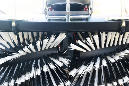 Подметально-уборочная машина TIELBUERGER TK38 Professional (Honda GCV160)