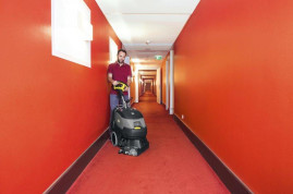 Аппарат для чистки ковров Karcher BRC 40/22 C Ep 1.008-062.0