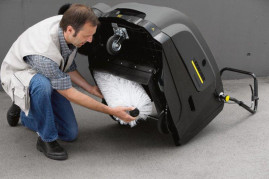 Подметальная машина Karcher KM 75/40 W P  1.049-205.0