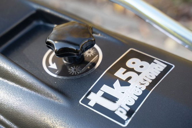 Подметально-уборочная машина TIELBUERGER TK58 Professional (Honda GXV160)