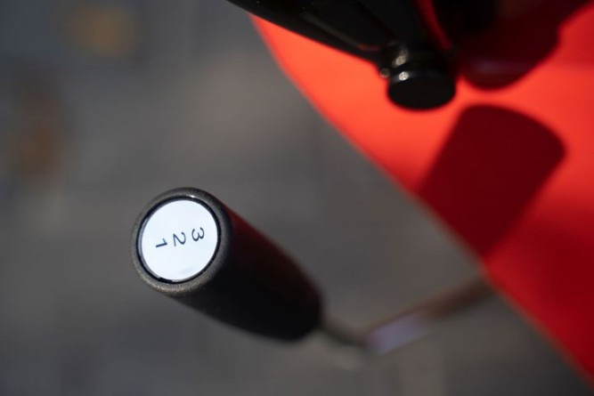 Подметально-уборочная машина TIELBUERGER TK58 Professional (Honda GXV160)