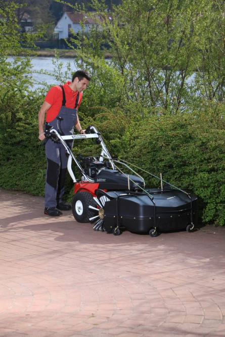 Подметально-уборочная машина TIELBUERGER TK58 Professional (Honda GXV160)