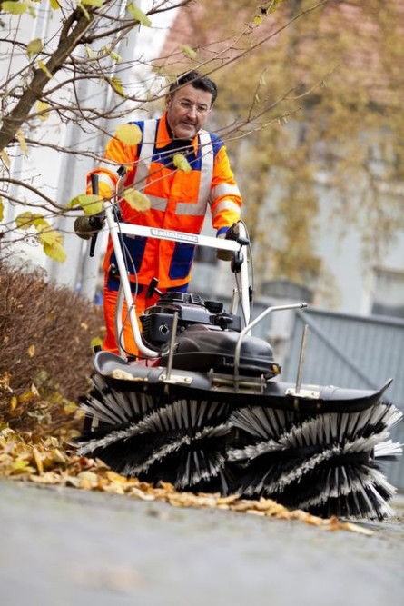 Подметально-уборочная машина TIELBUERGER TK58 Professional (Honda GXV160)