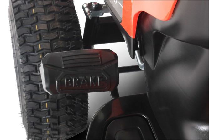 Садовый трактор YARD FOX T 108SCH