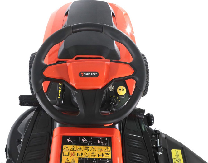 Садовый трактор YARD FOX T 108SCH