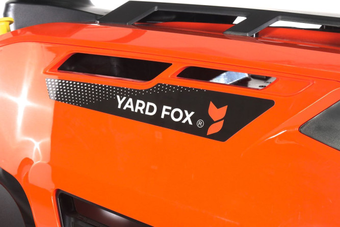 Садовый трактор YARD FOX T 108SCH