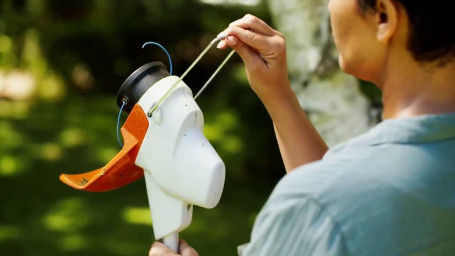 Мотокоса STIHL FSA 56 с AK  10 и AL 101