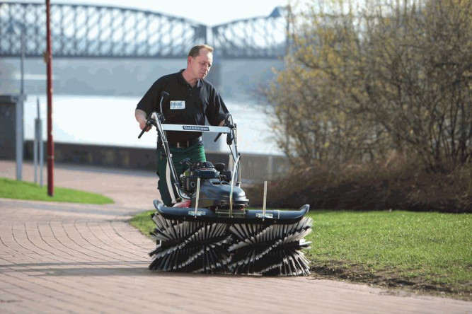 Подметально-уборочная машина TIELBUERGER TK48 Professional HYDRO (B&amp;amp;S 850 IC)