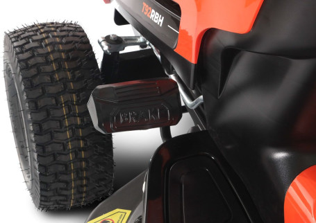 Садовый трактор YARD FOX T 92RBH